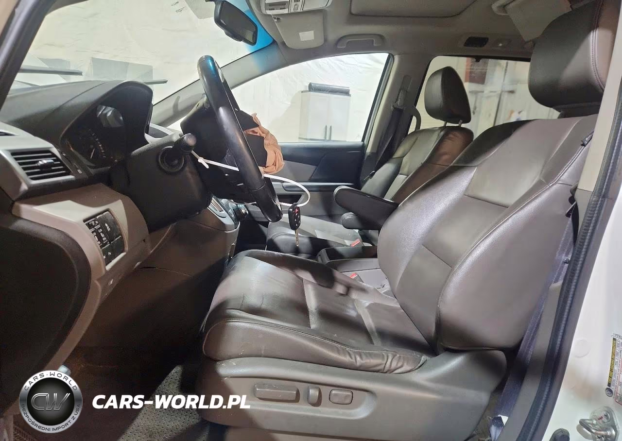 2013 Honda Odyssey Touring VIN:5FNRL5H92DB077541 - 7