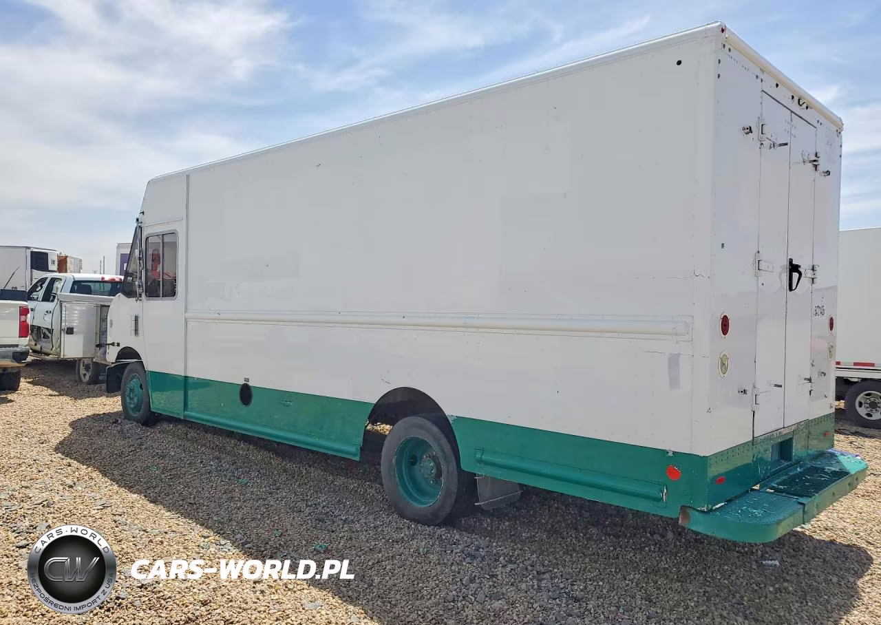 2015 Freightliner Mt45 Chassis Delivery Truck VIN:4UZAAPDU1FCHB2980 - 2