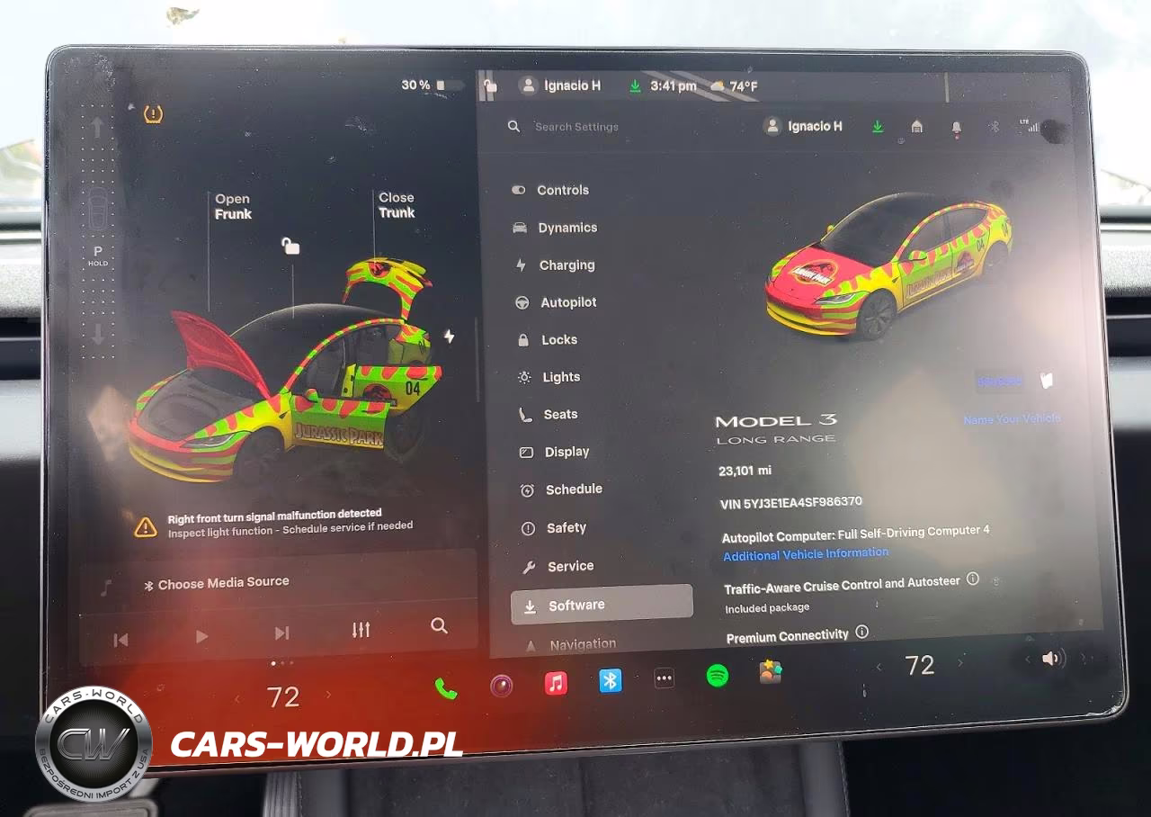 2025 Tesla Model 3 VIN:5YJ3E1EA4SF986370 - 9