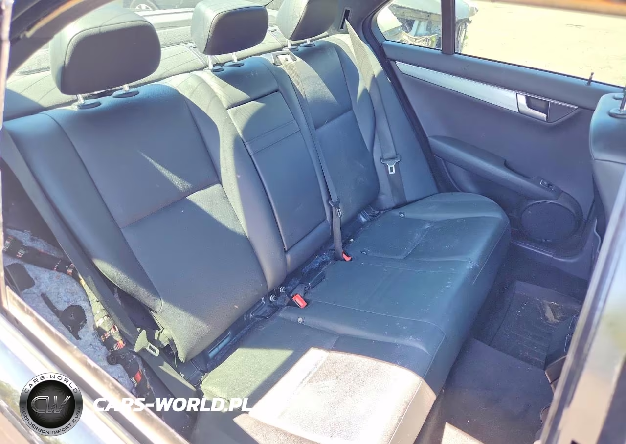 2014 Mercedes-Benz C 300 4Matic VIN:WDDGF8AB4EA942233 - 10
