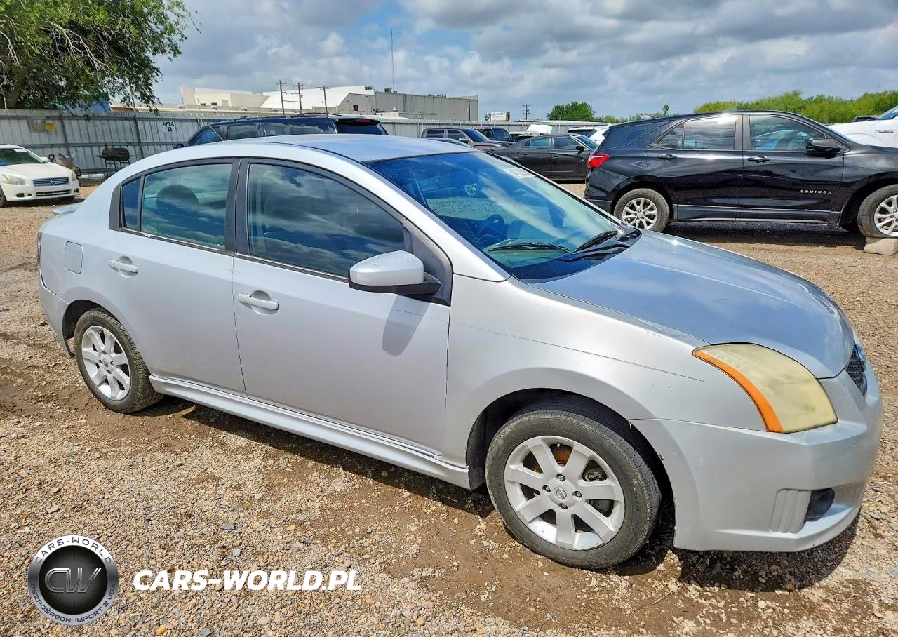 2010 Nissan Sentra 2.0 VIN:3N1AB6AP0AL717521 - 4