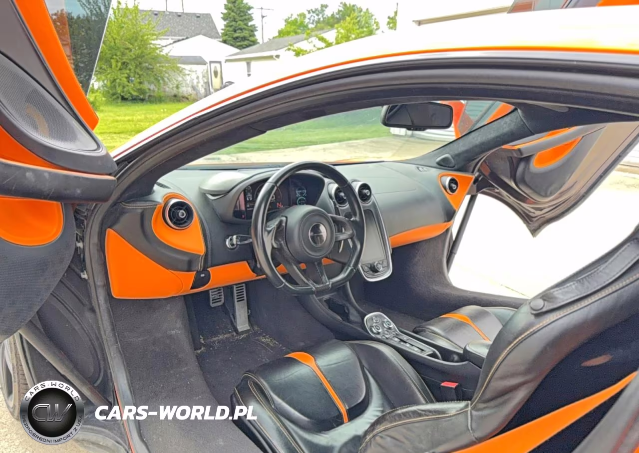 2016 Mclaren 570S VIN:SBM13DAA0GW000430 - 9