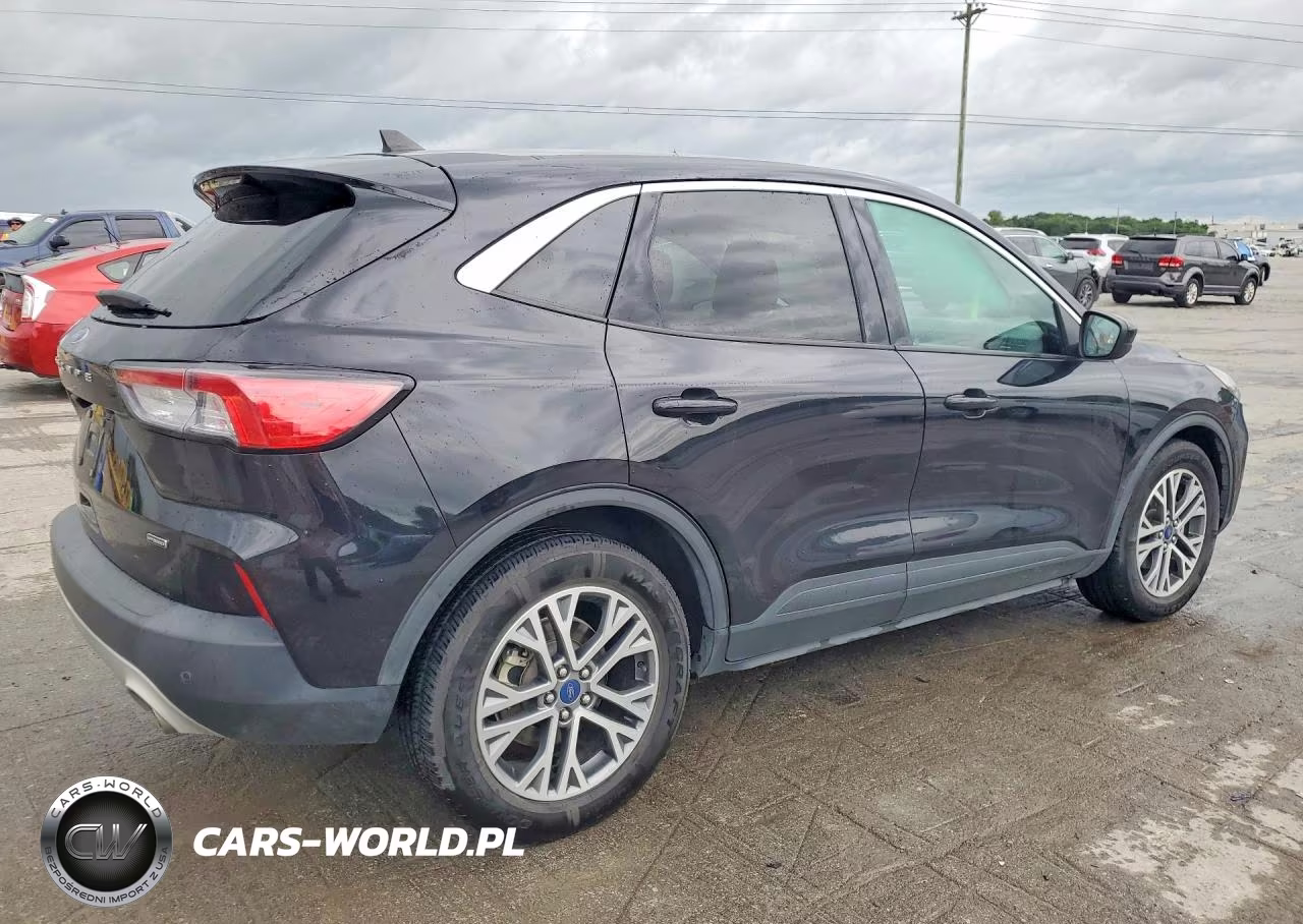 2022 Ford Escape Sel VIN:1FMCU0CZ9NUA17290 - 3