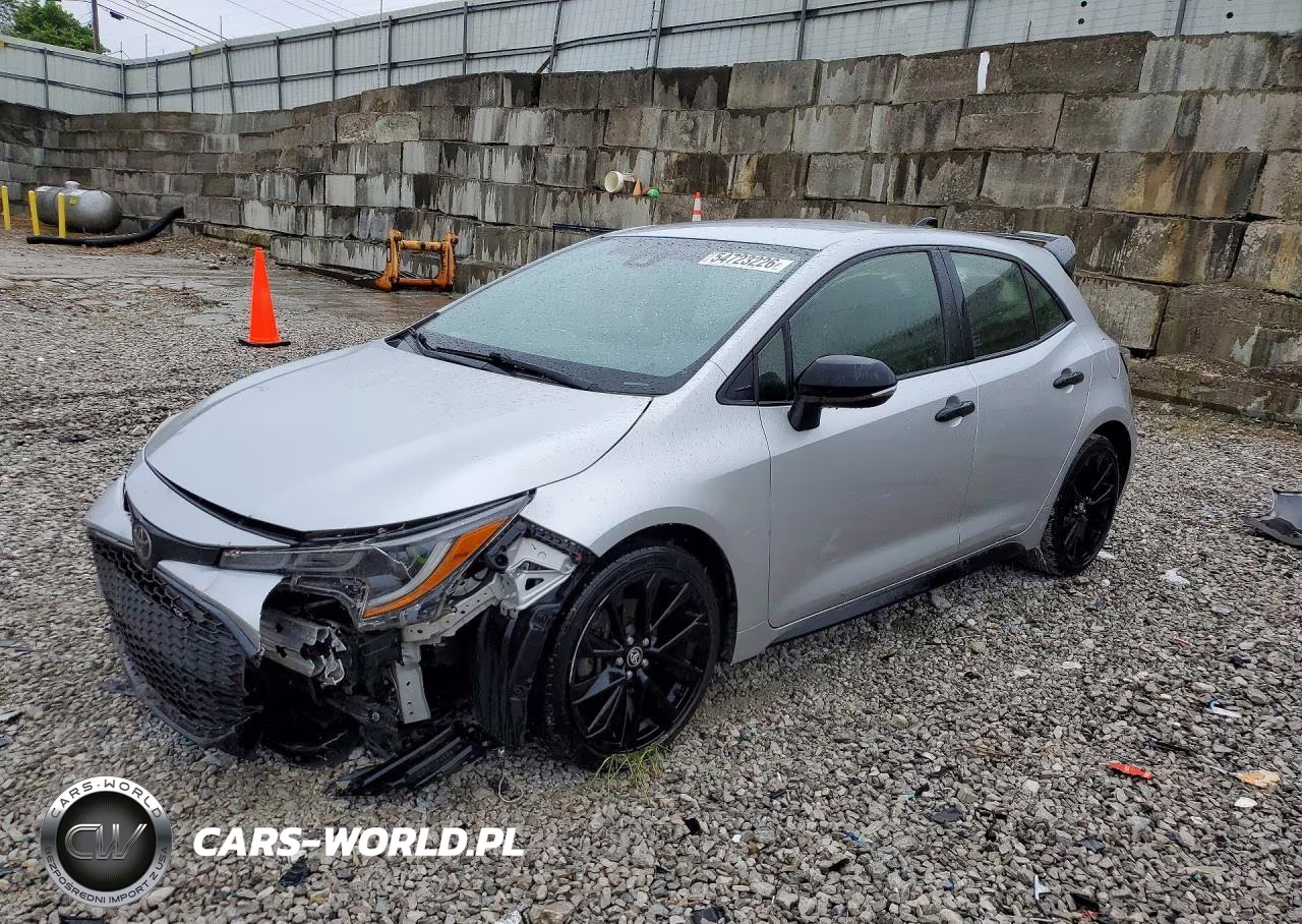 2021 Toyota Corolla Hatchback Se Nightshade Edition – zdjęcie 1 z 13