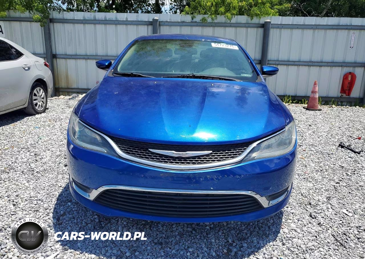 2016 Chrysler 200 Limited VIN:1C3CCCAB4GN145047 - 5