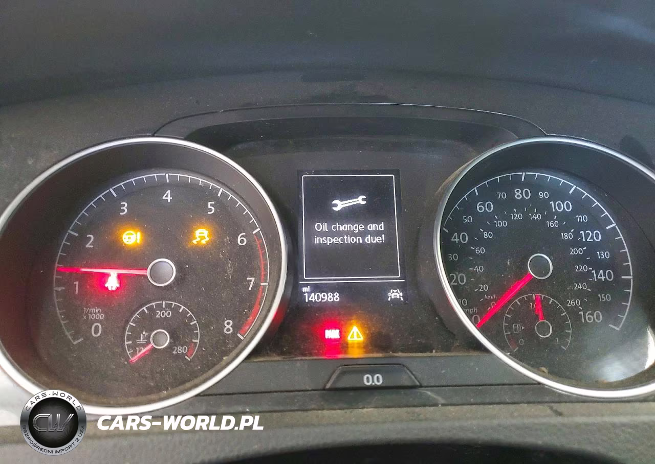 2018 Volkswagen Golf Alltrack S VIN:3VWM17AU1JM759437 - 9