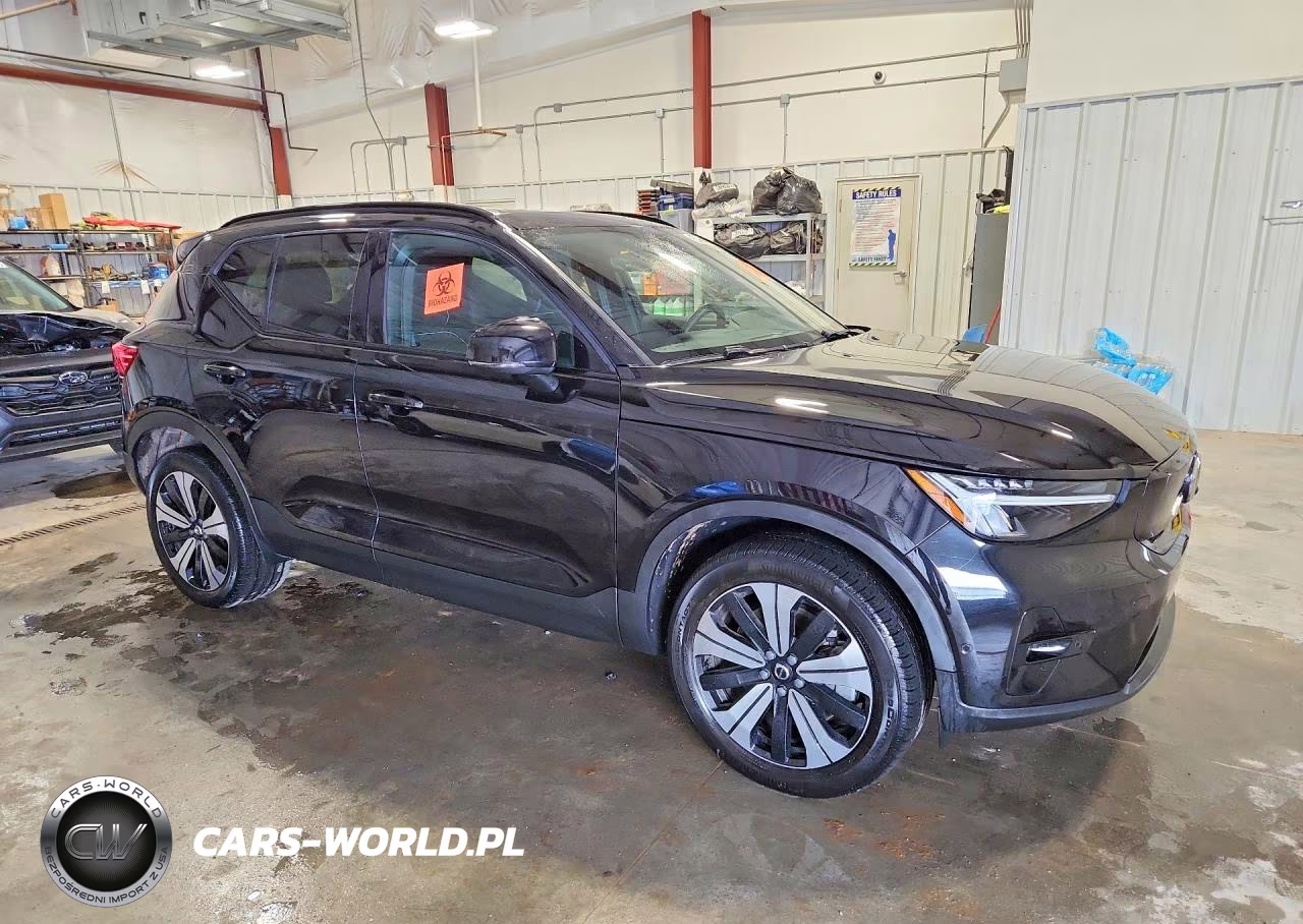 2023 Volvo Xc40 Recharge Plus VIN:YV4ED3UL8P2979682 - 4