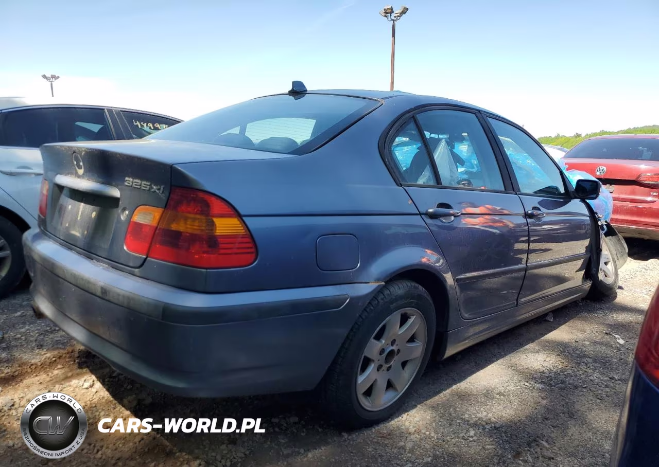 2004 BMW 325 Xi VIN:WBAEU33464PR10479 - 3