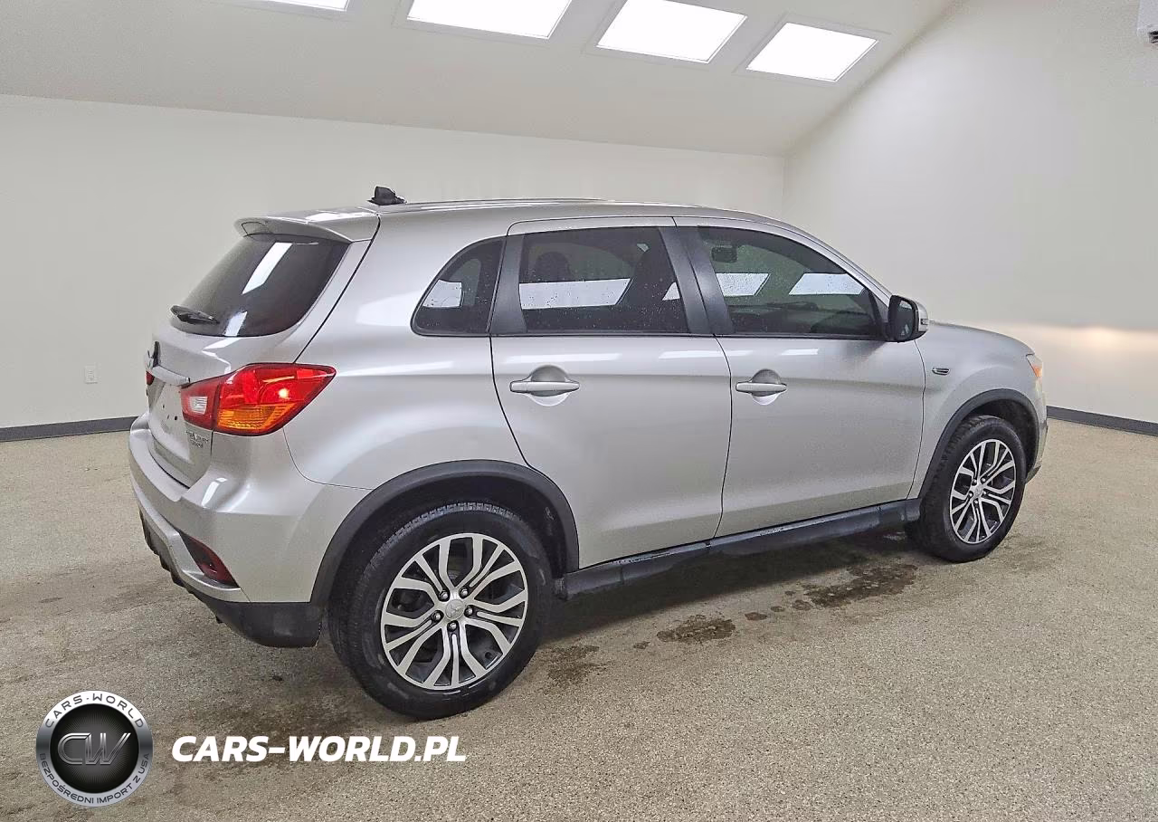 2019 Mitsubishi Outlander Sport VIN:JA4AR3AU0KU007758 - 3