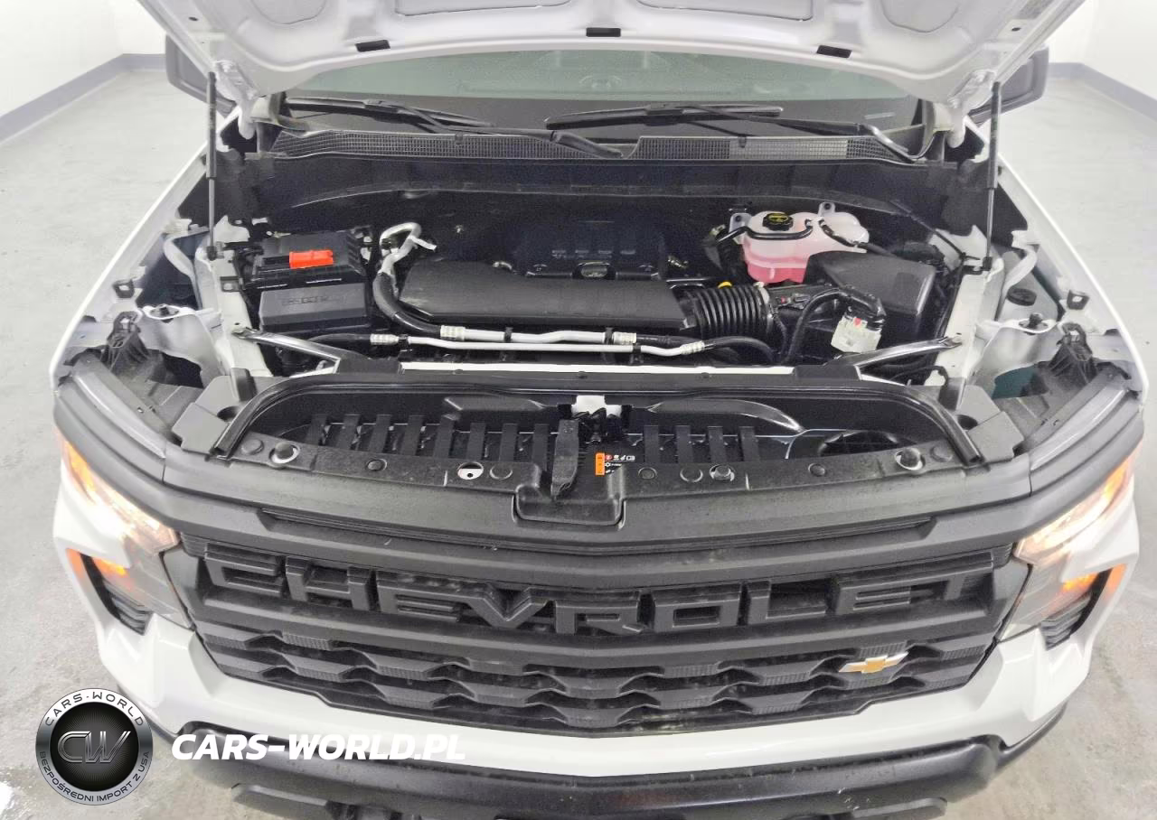 2026 Chevrolet Silverado C1500 VIN:3GCNAAEKXTG236092 - 11