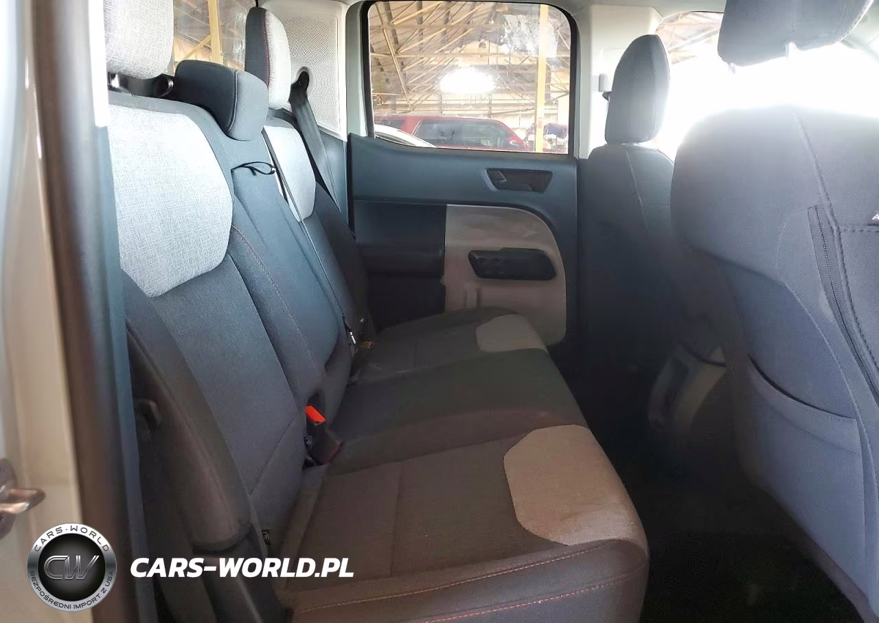 2024 Ford Maverick Xlt VIN:3FTTW8H37RRB62214 - 10