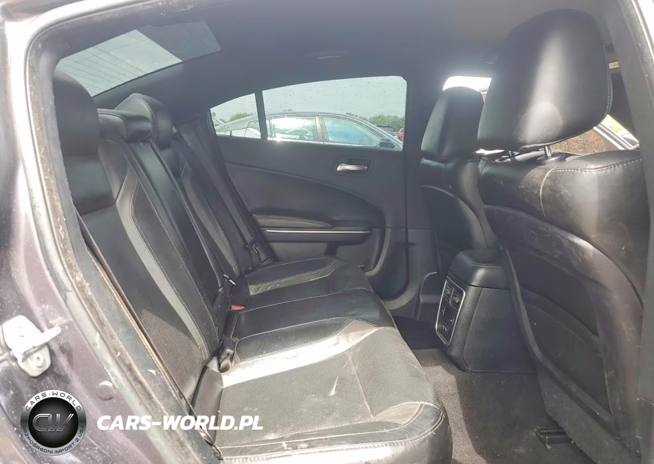 2019 Dodge Charger Sxt VIN:2C3CDXBG4KH724779 - 10