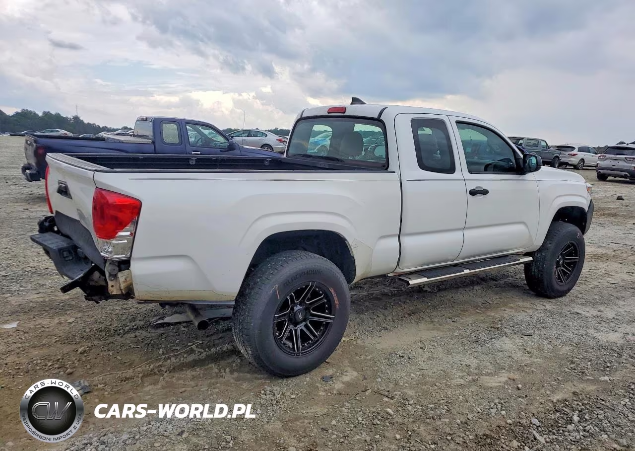 2017 Toyota Tacoma Sr VIN:5TFRX5GN8HX101050 - 3