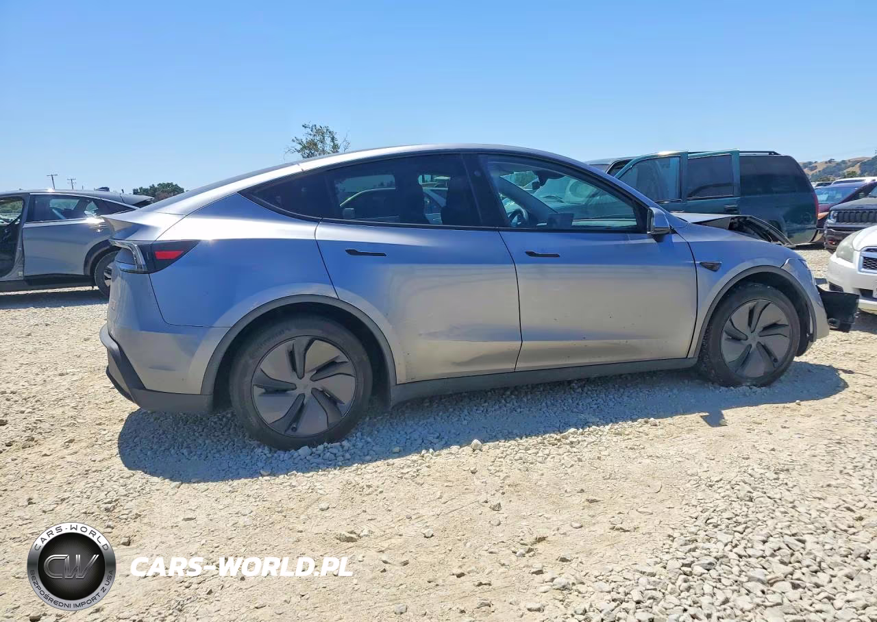 2026 Tesla Model Y VIN:7SAYGDEE0TF328067 - 3