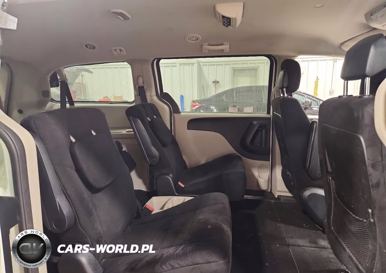 2011 Dodge Grand Caravan Express VIN:2D4RN4DG2BR715395 - 11