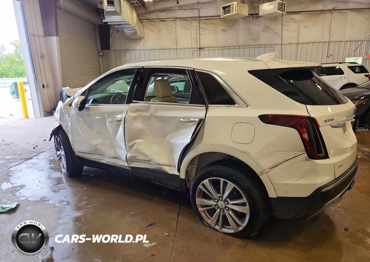 2025 Cadillac Xt5 Premium Luxury VIN:1GYKNDR44SZ102174 - 2
