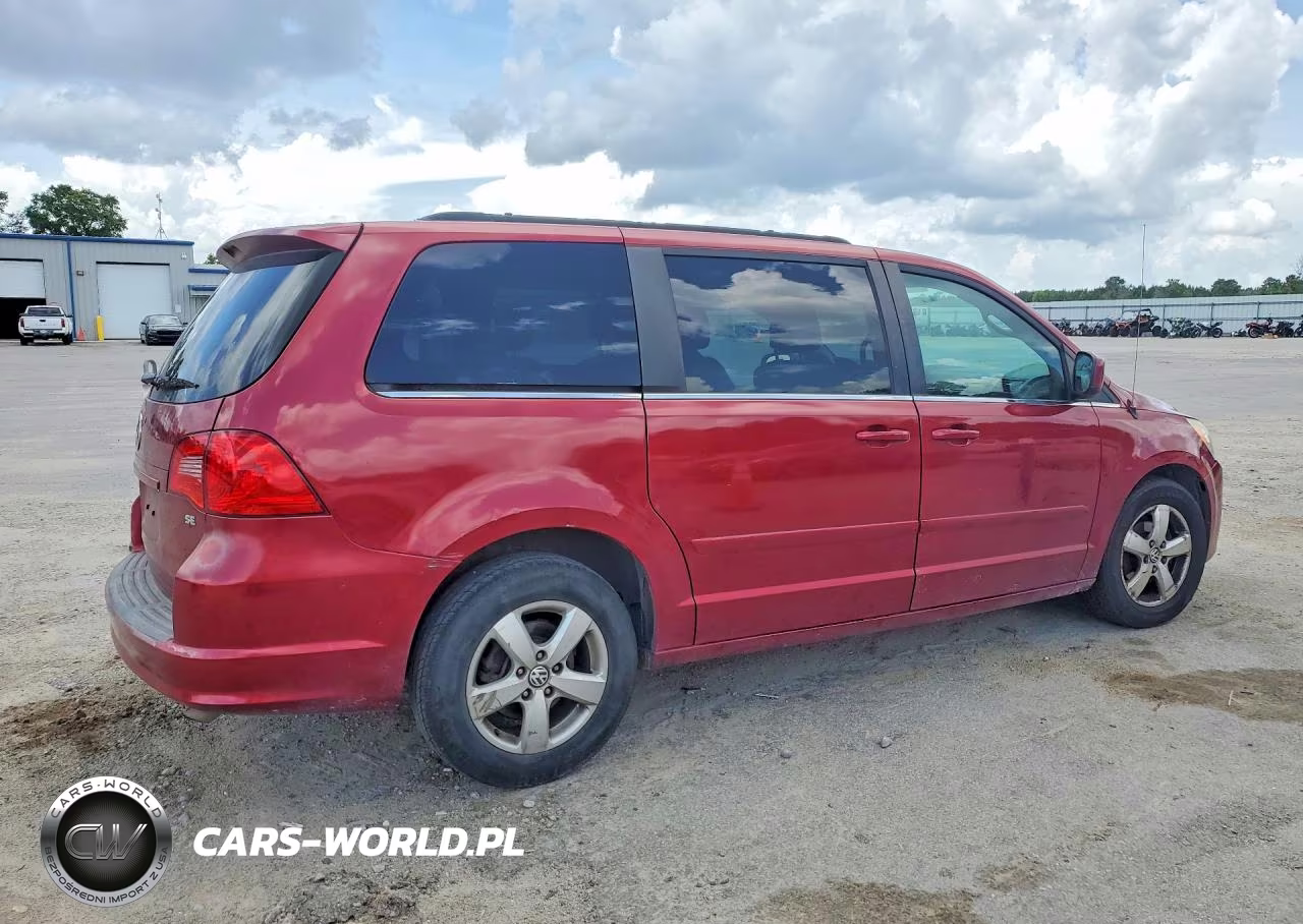 2011 Volkswagen Routan Se VIN:2V4RW3DG2BR691271 - 3