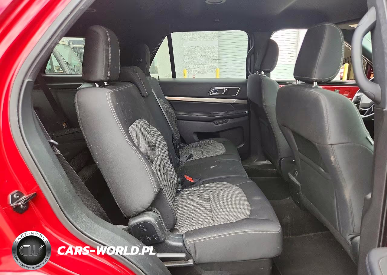 2018 Ford Explorer Xlt VIN:1FM5K7D80JGC49038 - 11
