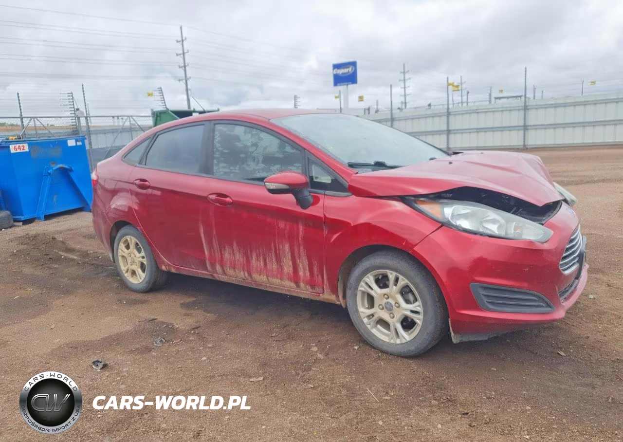 2015 Ford Fiesta Se VIN:3FADP4BJ6FM121153 - 4