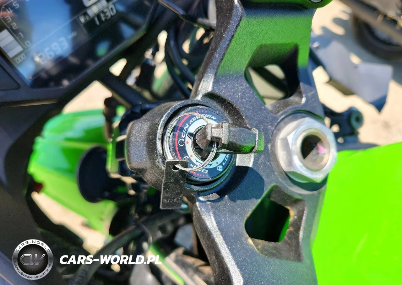 2025 Kawasaki Ex500 H VIN:ML5EXGH13SDA42825 - 8