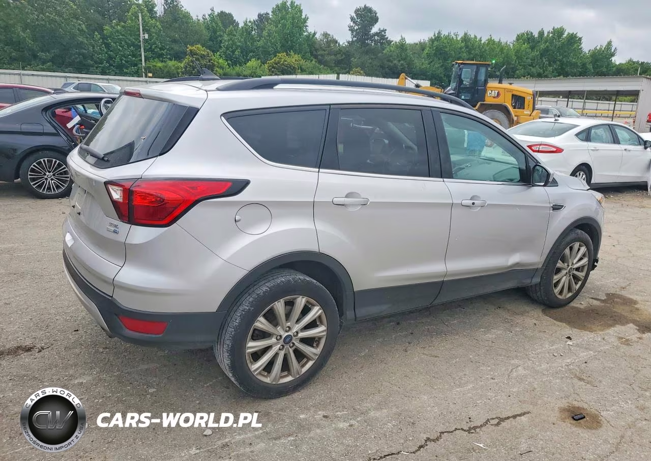 2019 Ford Escape Sel VIN:1FMCU9HD1KUC00180 - 3