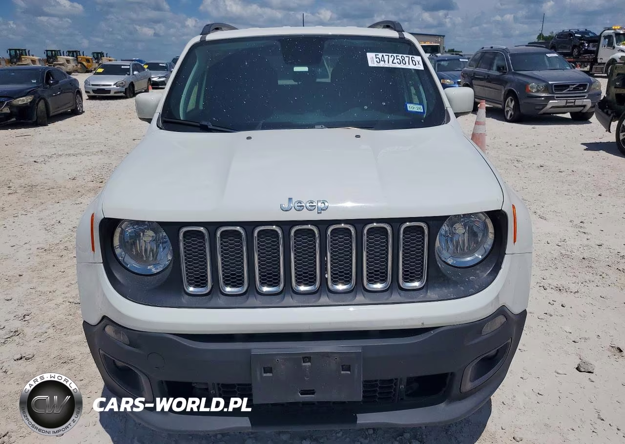 2018 Jeep Renegade Latitude VIN:ZACCJABH0JPG98544 - 5