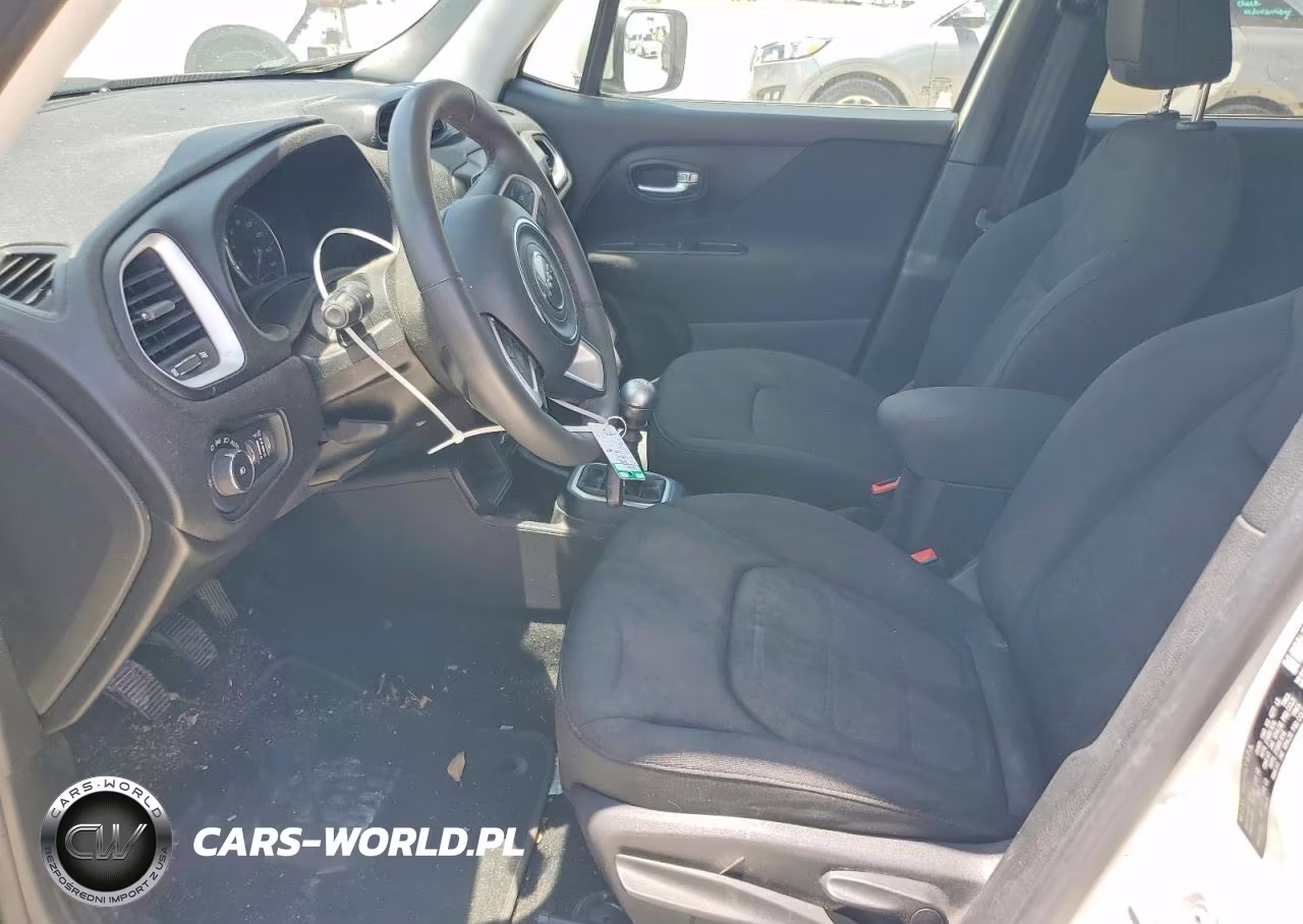 2018 Jeep Renegade Latitude VIN:ZACCJABH0JPG98544 - 7