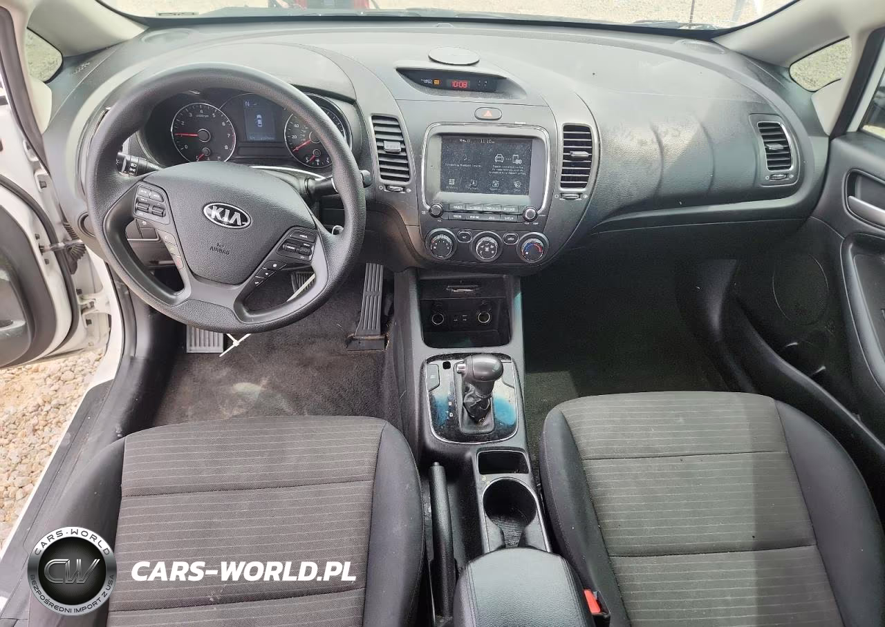 2018 Kia Forte Lx VIN:3KPFL4A76JE274137 - 8