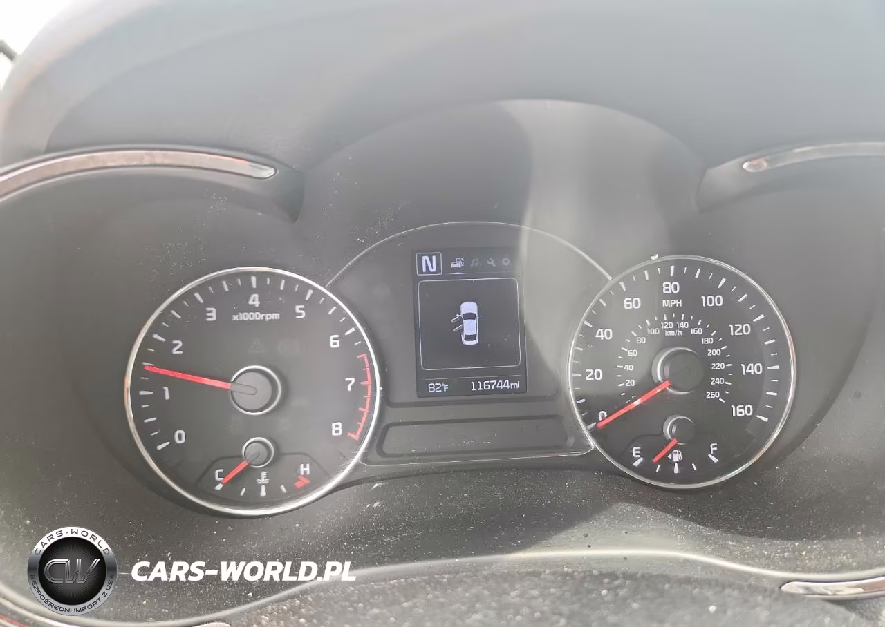 2018 Kia Forte Lx VIN:3KPFL4A76JE274137 - 9