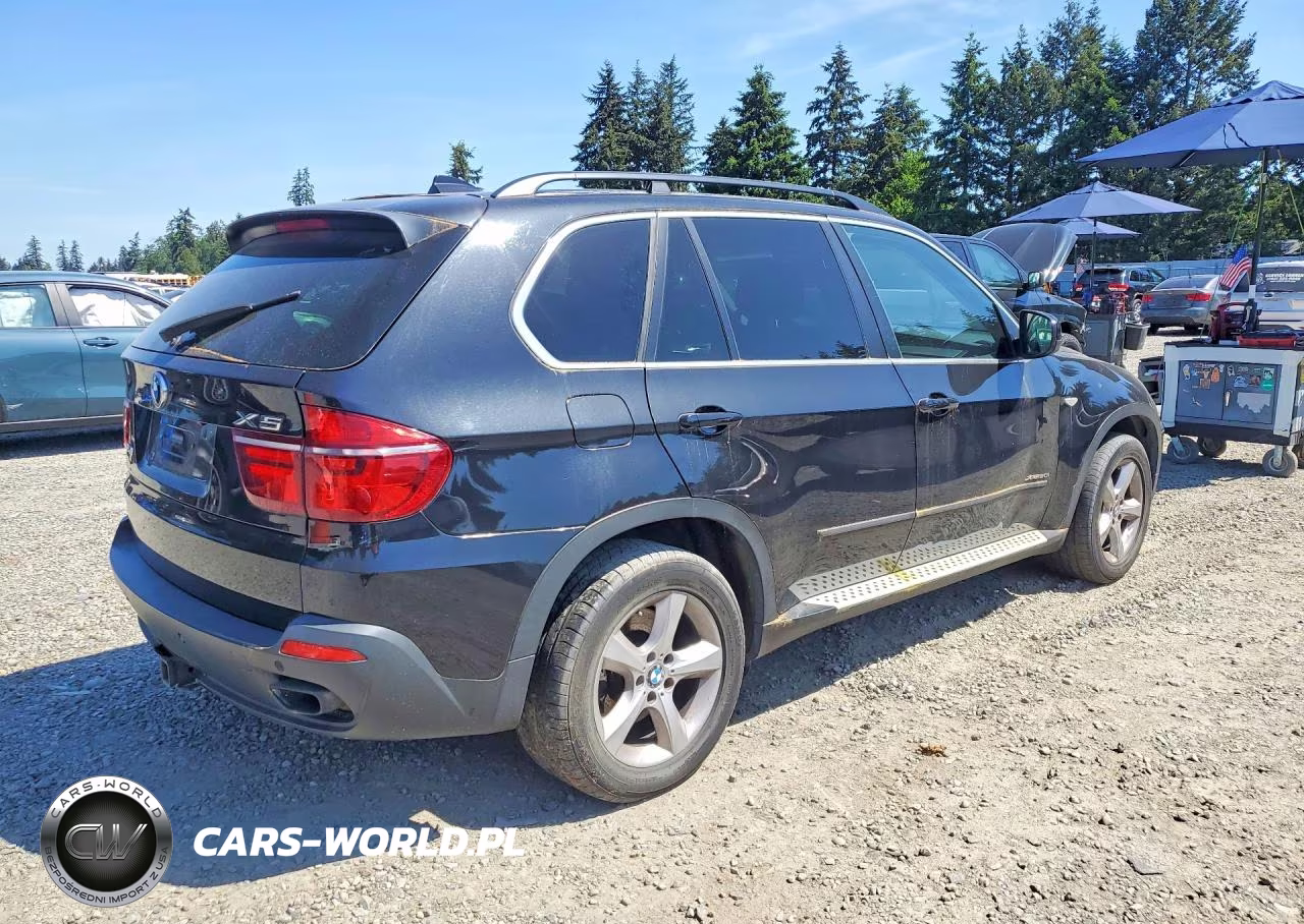 2011 BMW X5 xDrive50I VIN:5UXZV8C5XBL421027 - 3