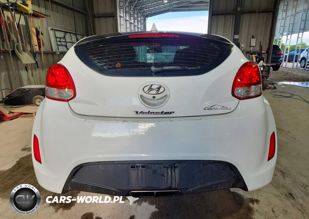2016 Hyundai Veloster Base VIN:KMHTC6AD1GU286433 - 6