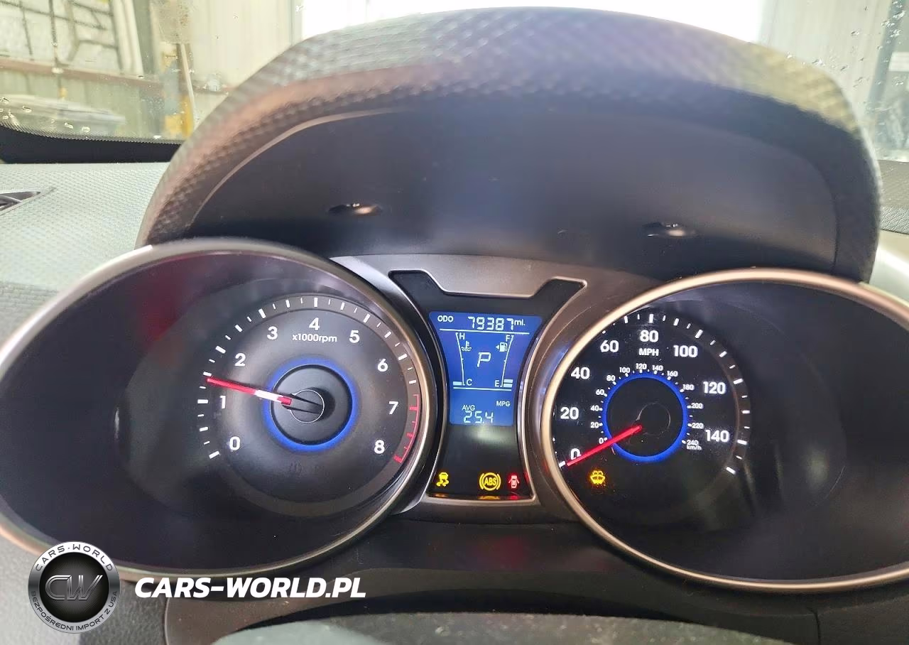 2016 Hyundai Veloster Base VIN:KMHTC6AD1GU286433 - 9