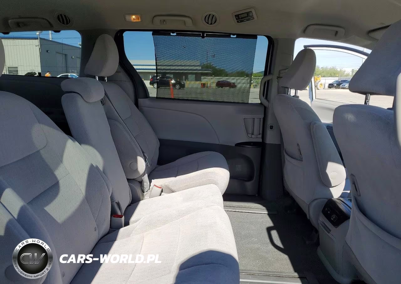 2020 Toyota Sienna Le VIN:5TDKZ3DCXLS081269 - 10