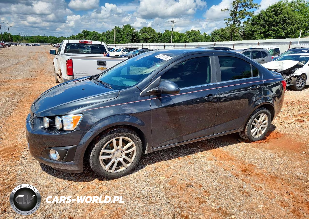 2015 Chevrolet Sonic Lt