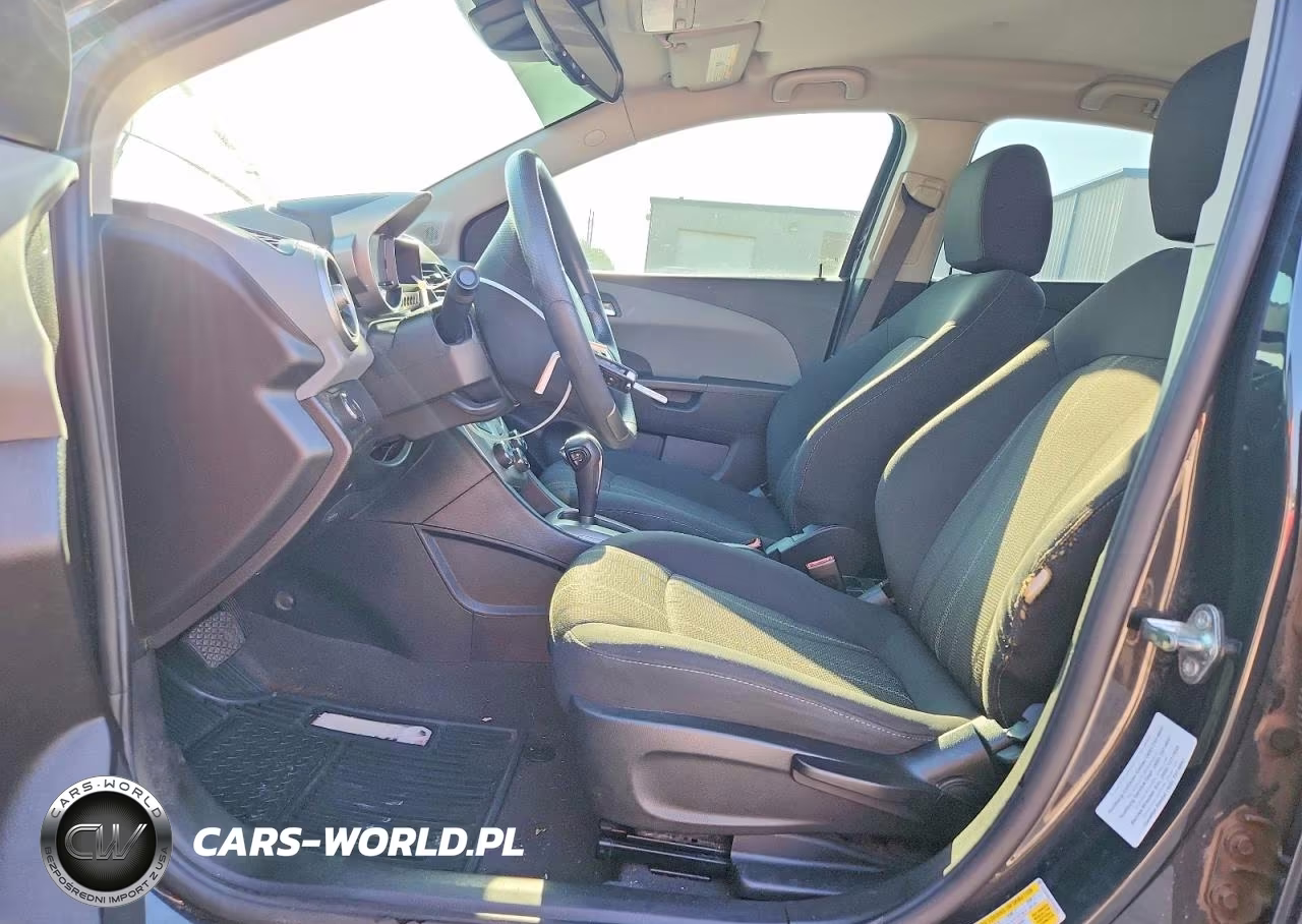 2015 Chevrolet Sonic Lt VIN:1G1JC5SH7F4157823 - 7