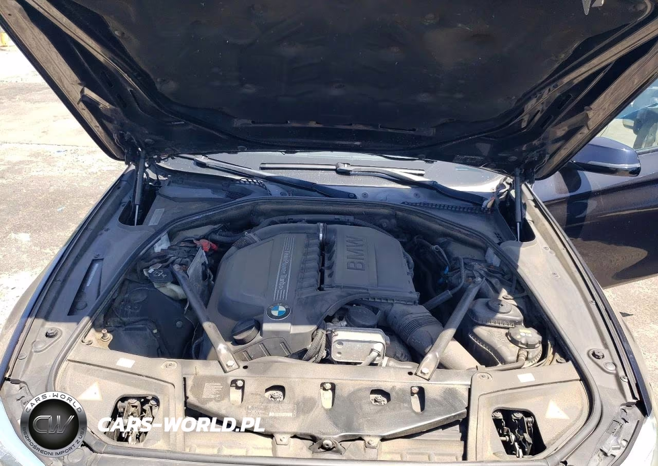 2015 BMW 535 Xi VIN:WBA5B3C5XFD546800 - 11