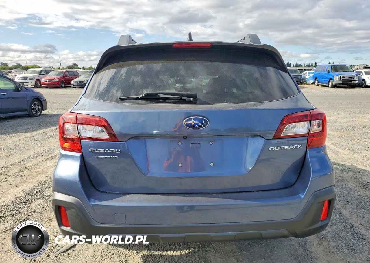 2018 Subaru Outback 2.5I Premium VIN:4S4BSAFC8J3378721 - 6