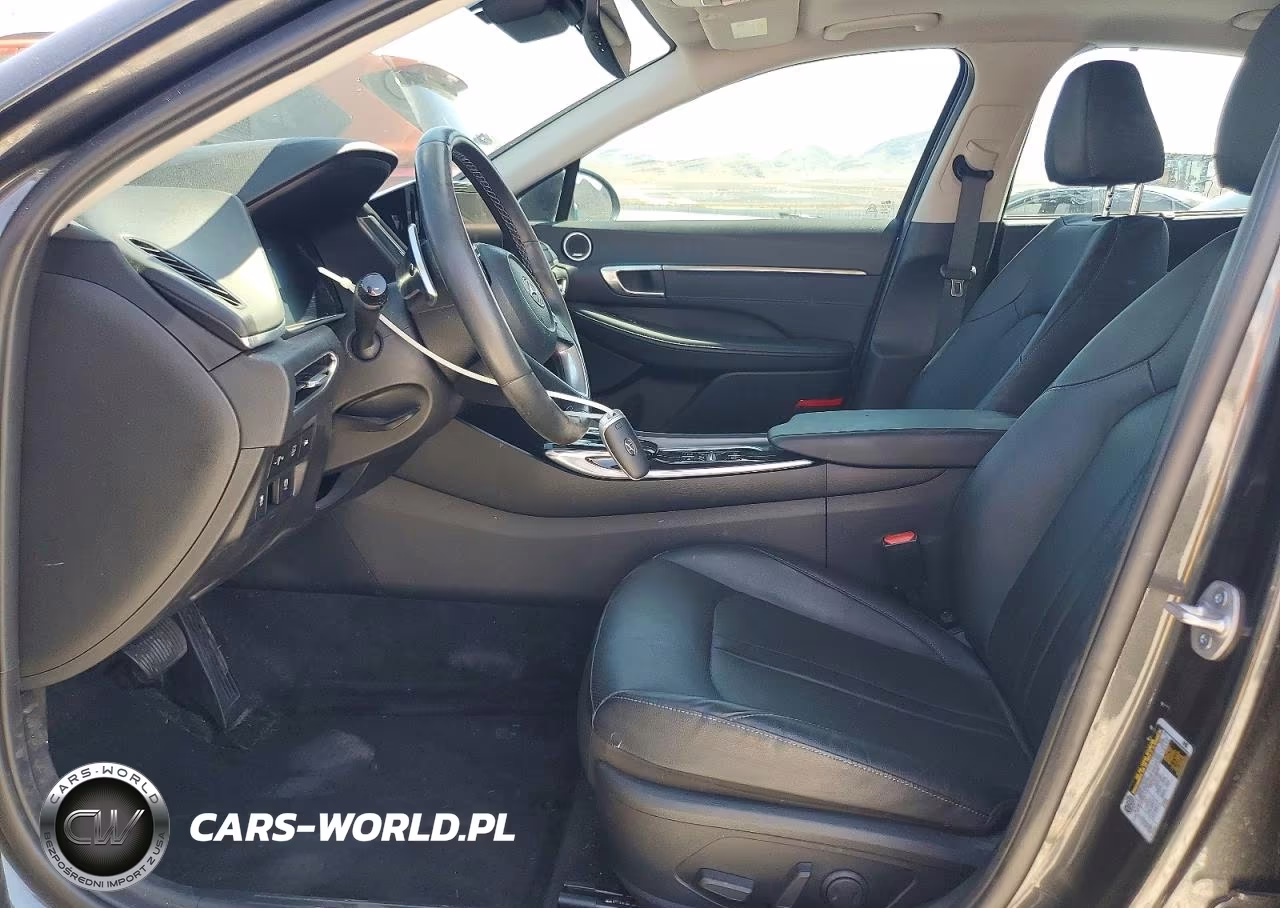 2023 Hyundai Sonata Hybrid Limited VIN:KMHL54JJ0PA070028 - 7