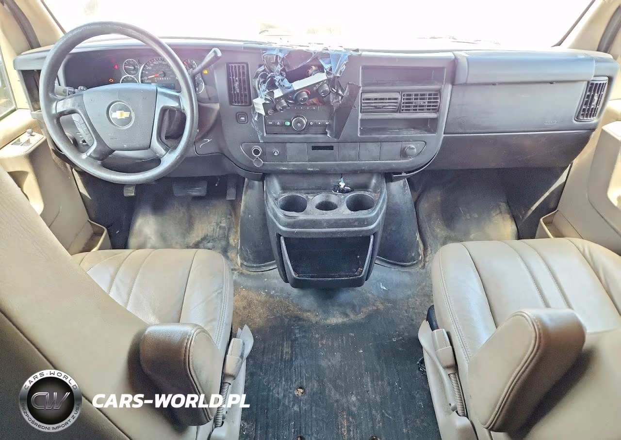 2014 Chevrolet Express G1500 VIN:1GCSHAF49E1117112 - 8