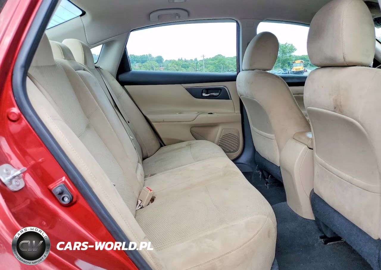 2015 Nissan Altima 2.5 S VIN:1N4AL3APXFC579908 - 10