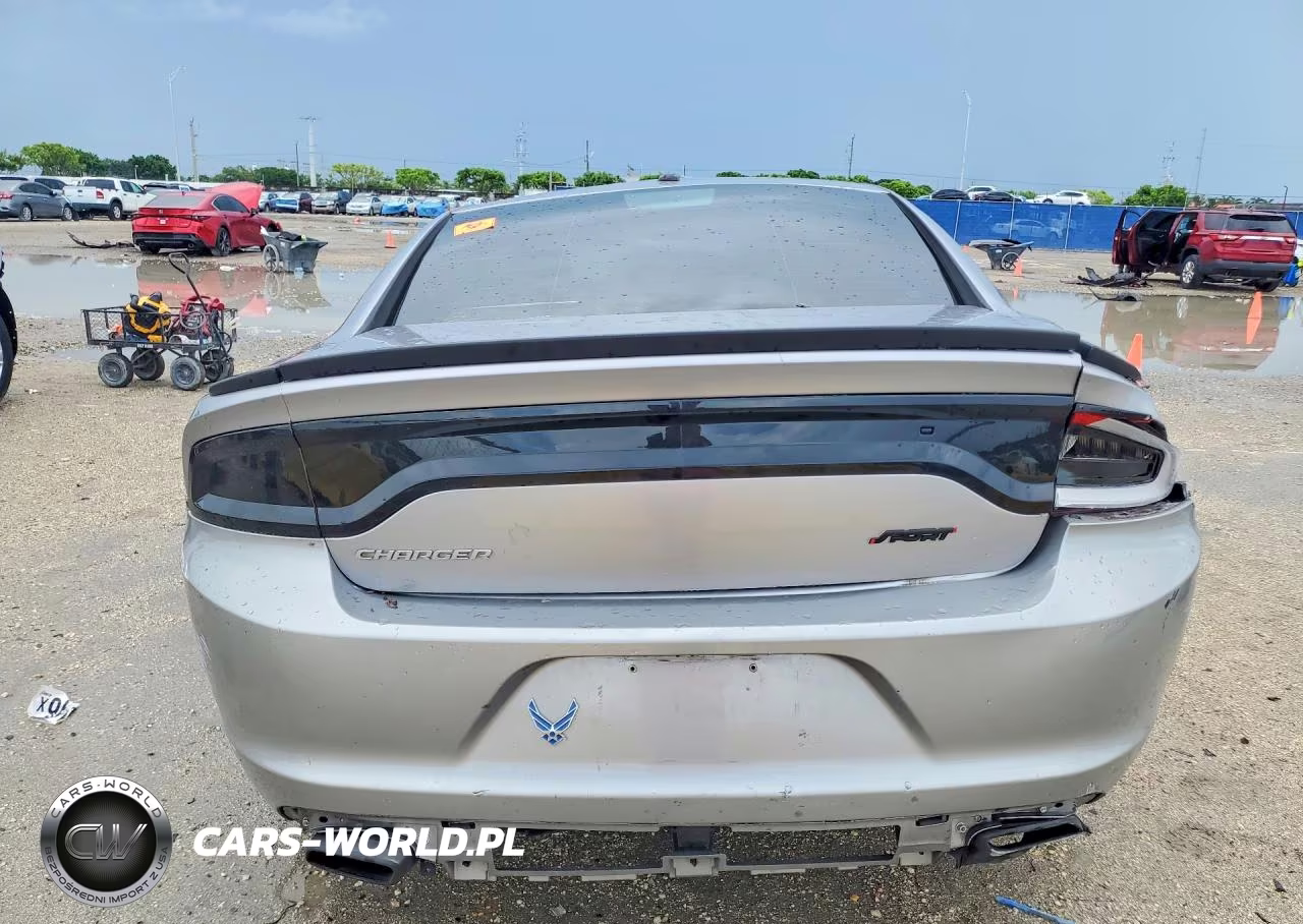 2015 Dodge Charger Se VIN:2C3CDXBG2FH812283 - 6