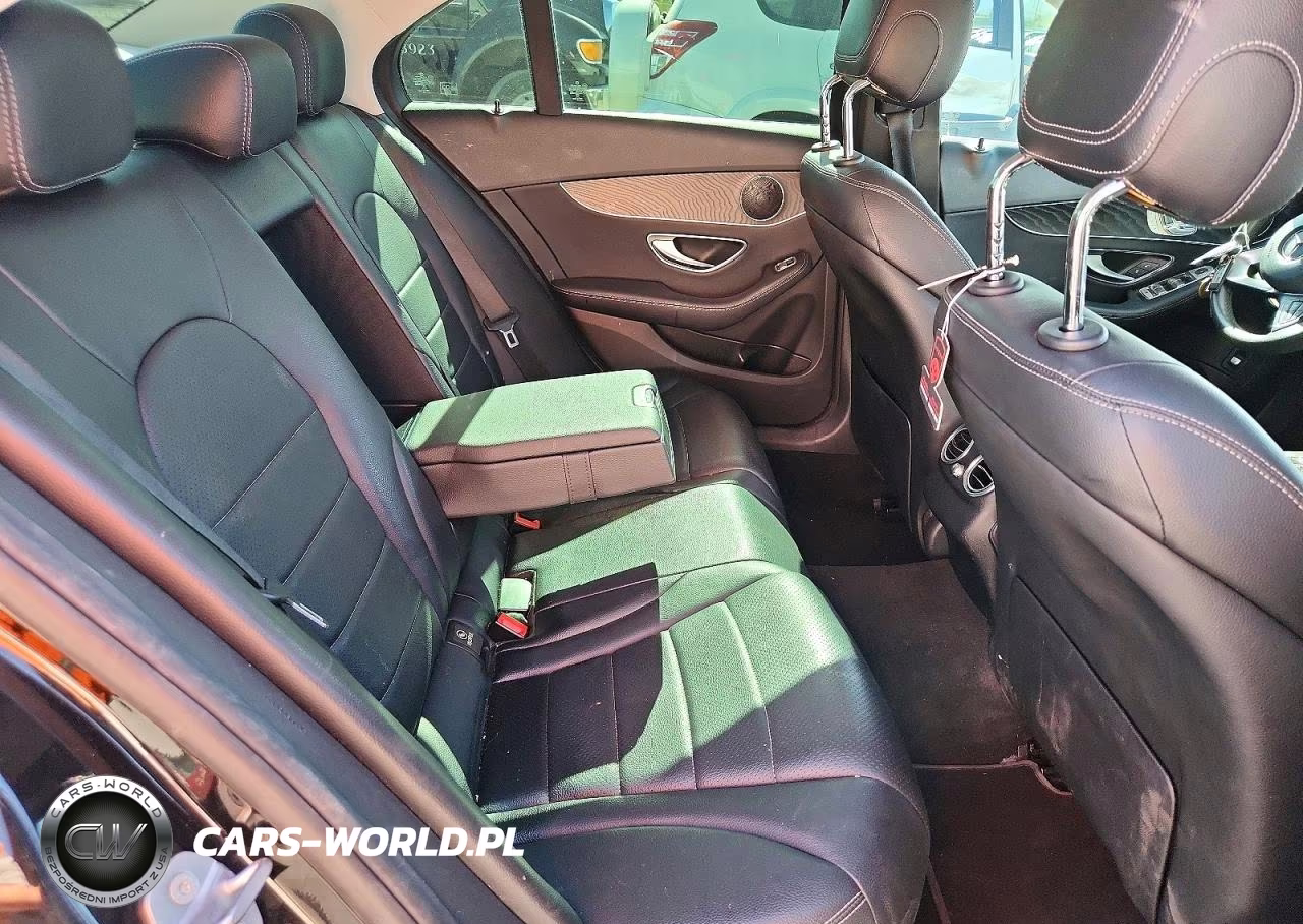 2017 Mercedes-Benz C 300 VIN:55SWF4JBXHU217986 - 10