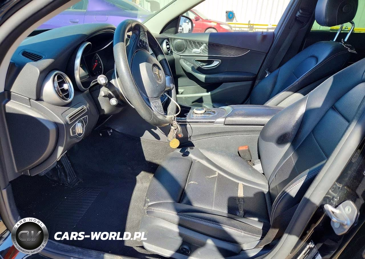 2017 Mercedes-Benz C 300 VIN:55SWF4JBXHU217986 - 7