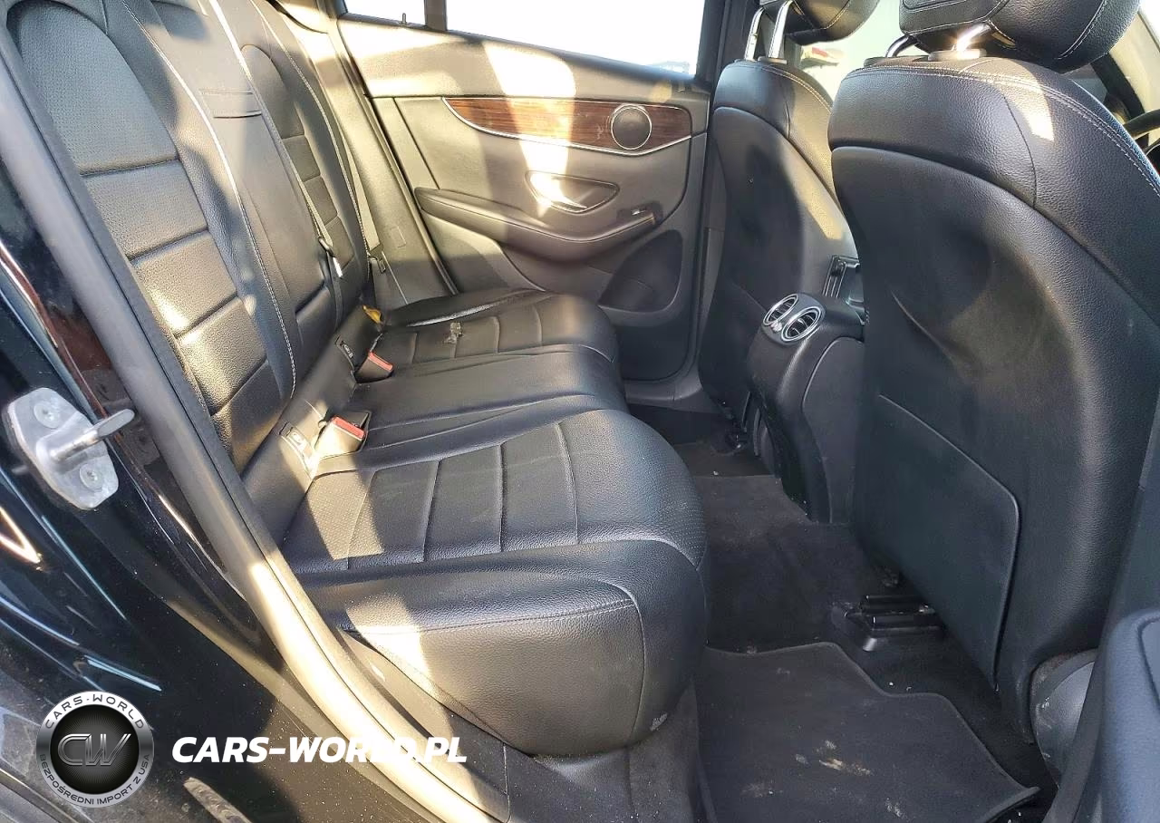 2020 Mercedes-Benz Glc 300 VIN:WDC0G8DB2LF698886 - 11