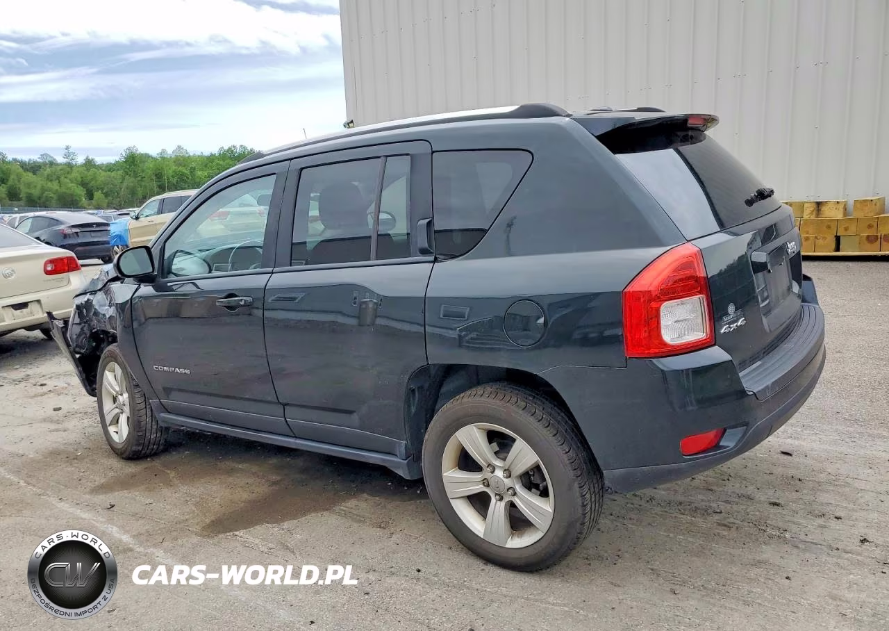 2013 Jeep Compass Latitude VIN:1C4NJDEB3DD222714 - 2