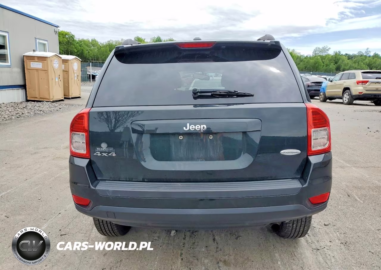 2013 Jeep Compass Latitude VIN:1C4NJDEB3DD222714 - 6