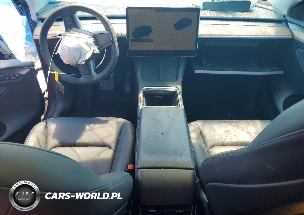2022 Tesla Model Y VIN:7SAYGDEE6NF555153 - 8