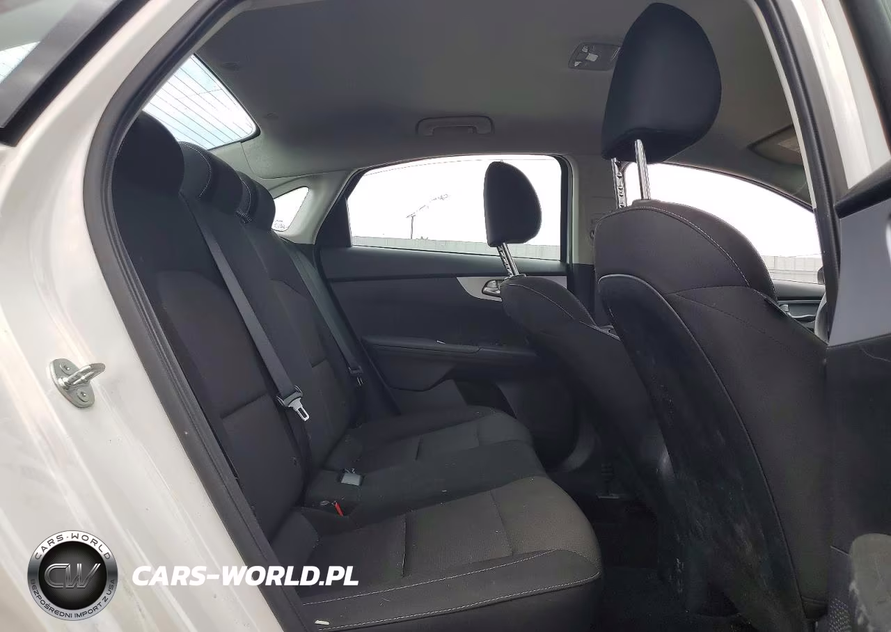 2024 Kia Forte Lx VIN:3KPF24AD2RE822347 - 10