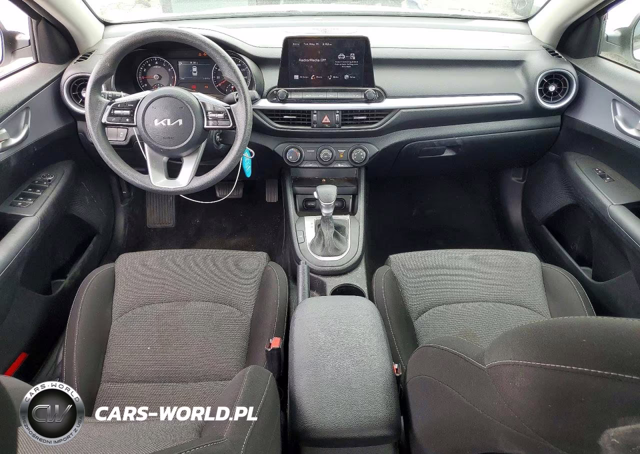 2024 Kia Forte Lx VIN:3KPF24AD2RE822347 - 8