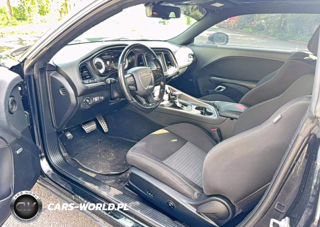 2020 Dodge Challenger R-T Scat Pack VIN:2C3CDZFJXLH109463 - 9